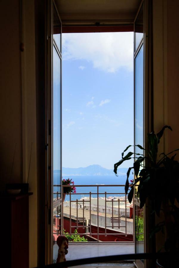 Appartamento Panoramico "Il Glicine" ナポリ エクステリア 写真